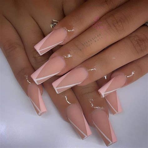 nude nails coffin|25 Nude Coffin Nails That Are Insanely Pretty